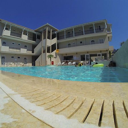 Happyland Hotel Apartments Nydri  Exterior foto