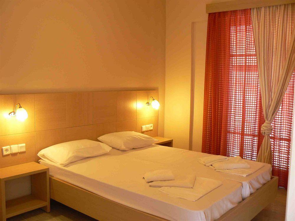 Happyland Hotel Apartments Nydri  Exterior foto